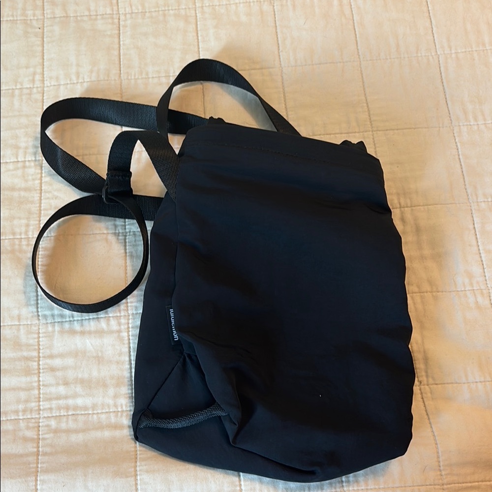lululemon Water Bottle Crossbody Bag